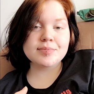 Meet your Posher, Jade